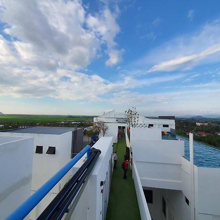 Myrumah Imperio Home , Alor Setar 3Br With Sky Infinity Pool Luaran gambar