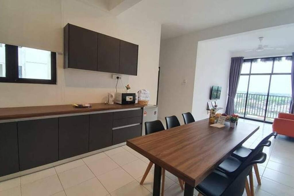Myrumah Imperio Home , Alor Setar 3Br With Sky Infinity Pool Luaran gambar